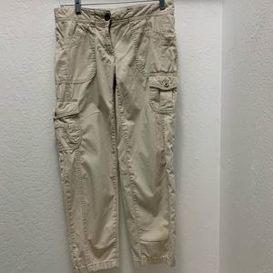 Tommy Hilfiger khaki cropped pants
